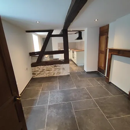 Val Des Cloches Holiday home Tellin